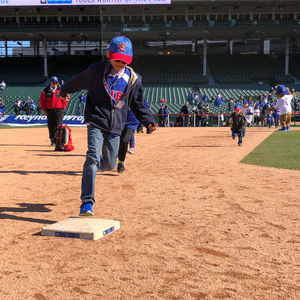 Image post by @clarkthecub on Instagram