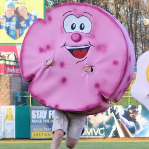 Image post by @blueclaws1 on Instagram