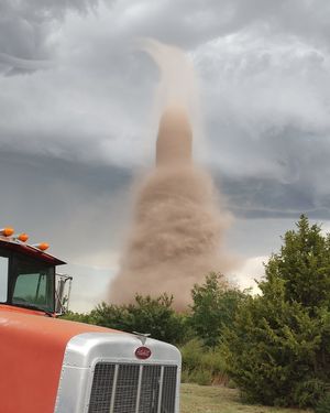 Image post by @foxweather on Instagram