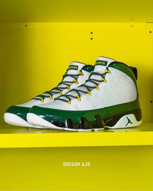 Image post by @oregonfootball on Instagram
