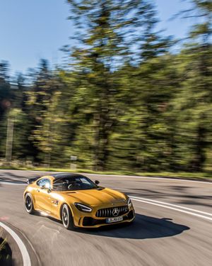 Image post by @mercedesamg on Instagram