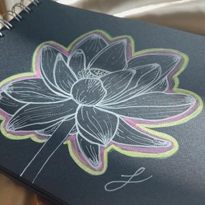 Image post by @lisamaecreative on Instagram