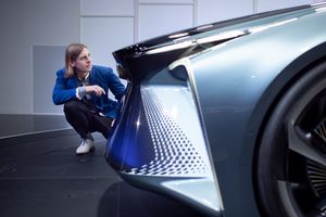 Image post by @Lexus on Twitter