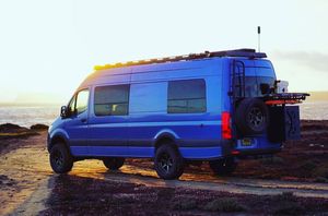 Image post by @owl.van.engineering on Instagram