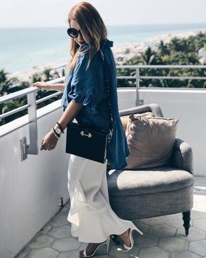 Image post by @byohlola on Instagram