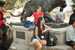 Image post by @uofsouthalabama on Instagram