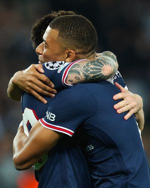Image post by @psg on Instagram