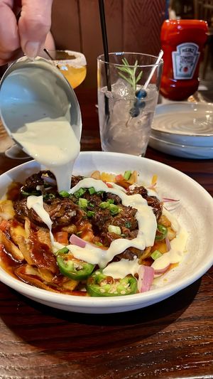 Image post by @houlihans on Instagram