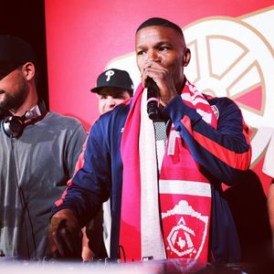 Image post by @iamjamiefoxx on Instagram