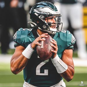 Image post by @youngmoneyapaasports on Instagram