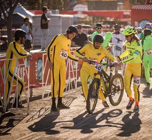 Image post by @foxmtb on Instagram