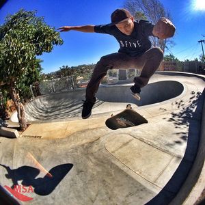 Image post by @mannysantiago on Instagram