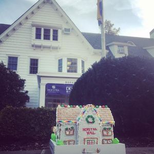 Image post by @hofstrau on Instagram