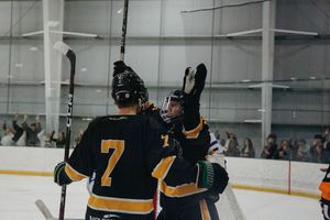 Image post by @ksawhockey on Instagram