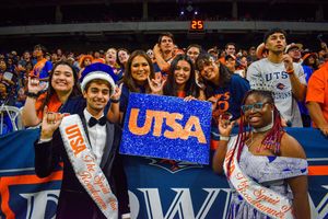 Image post by @utsastudents on Instagram