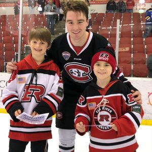 Image post by @scsumhockey on Instagram