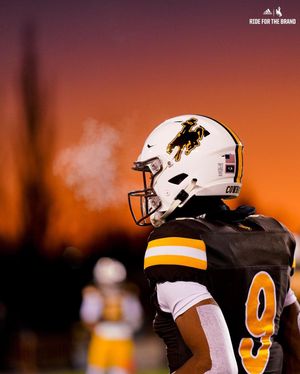 Image post by @wyo_football on Instagram