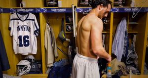 Image post by @16Documentary on Twitter