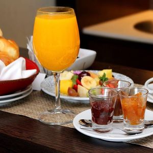 Image post by @hotelmadero on Instagram