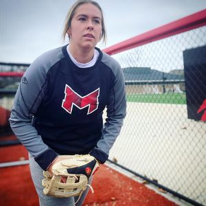 Image post by @maryville_softball on Instagram