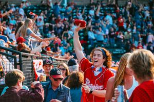 Image post by @tacomarainiers on Instagram