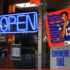 Image post by @gatorsfb on Instagram