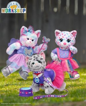 Image post by @buildabear on Instagram