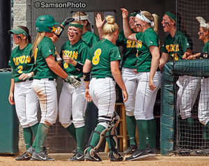 Image post by @ndsusoftball on Instagram