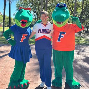 Image post by @gatorscheer on Instagram