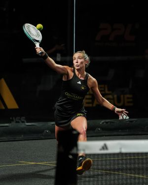 Image post by @propadelleague on Instagram