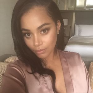 Image post by @laurenlondon on Instagram