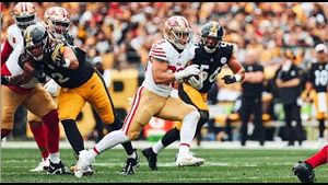 Video post by @49ers on YouTube