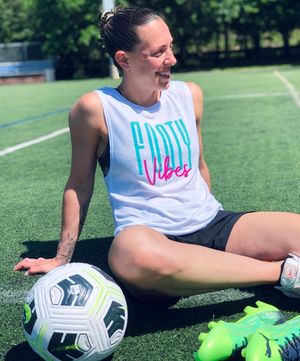 Image post by @soccergrlprobs on Instagram