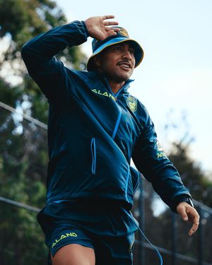 Image post by @theparraeels on Instagram