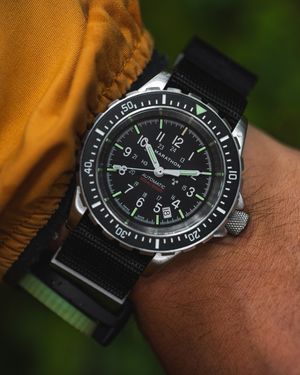 Image post by @marathonwatch on Instagram
