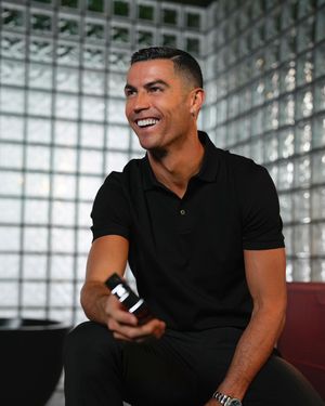 Image post by @cristiano on Instagram