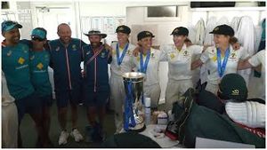 Video post by @cricketcomau on YouTube
