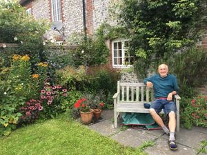 Image post by @team.deakins on Instagram