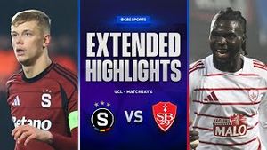 Video post by @cbssportsgolazo on YouTube