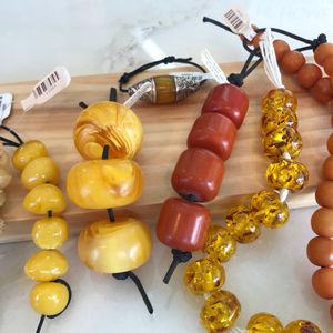 Image post by @beadcache on Instagram