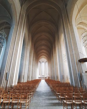 Image post by @moment on Instagram