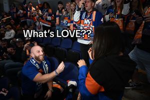 Image post by @nyislanders on TikTok
