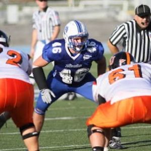 Image post by @drakebulldogsfb on Instagram