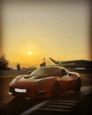 Image post by @jensonbutton on Instagram