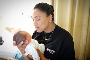Image post by @ayeshacurry on Instagram
