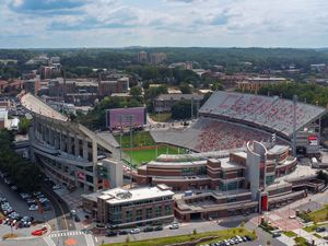 Image post by @ClemsonUniv on Twitter