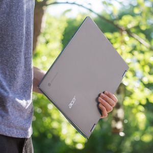 Image post by @intel on Instagram