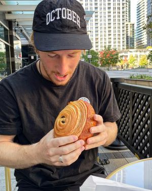 Image post by @l0.key_ on Instagram