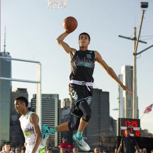 Image post by @uanextboyshoops on Instagram