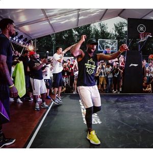 Image post by @dwyanewade on Instagram